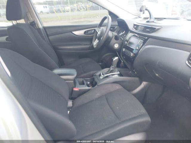 JN1BJ1CV3LW252848 Nissan Rogue Sport S Fwd Xtronic Cvt