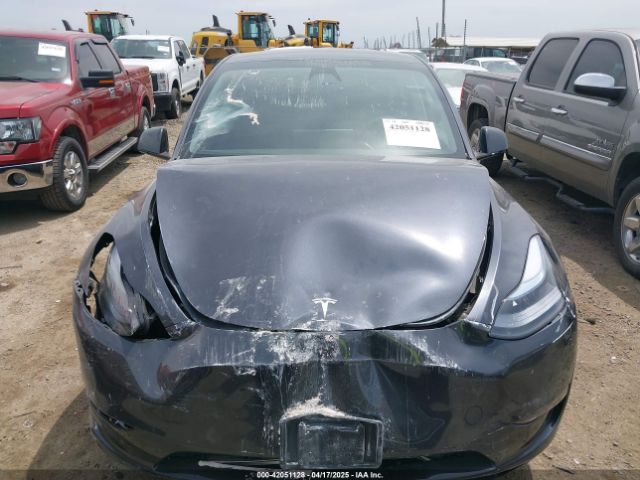 7SAYGAEE9SF304797 Tesla Model Y