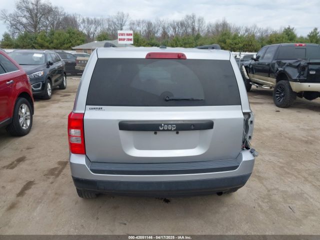 1C4NJPBA4GD676097 Jeep Patriot Sport