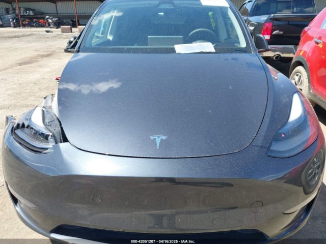7SAYGAEE4RF078906 Tesla Model Y Long Range Dual Motor All-wheel Drive