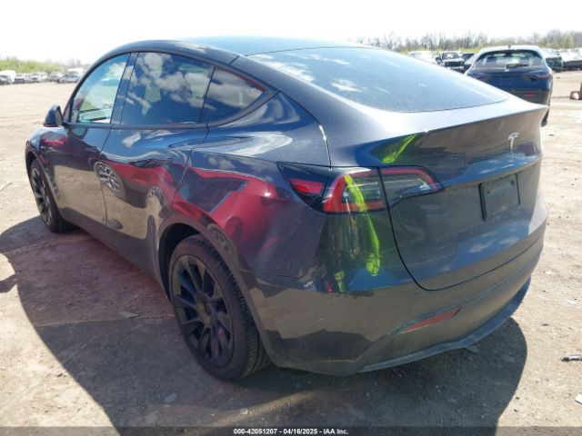 7SAYGAEE4RF078906 Tesla Model Y Long Range Dual Motor All-wheel Drive