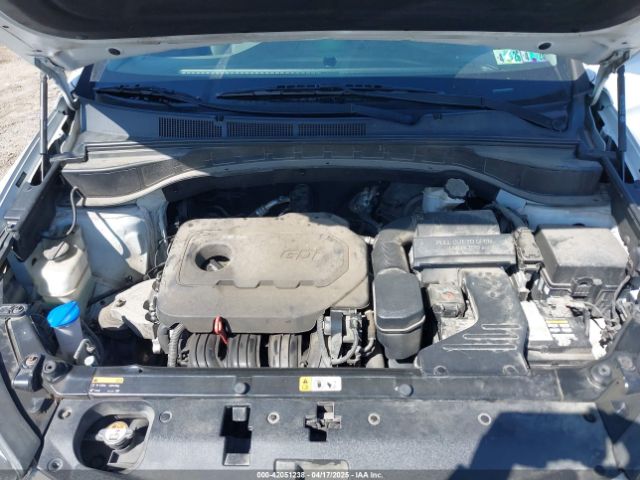5NMZTDLB3HH003991 Hyundai Santa Fe Sport 2.4l