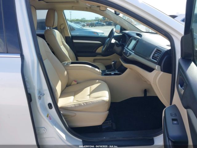 2016 TOYOTA HIGHLANDER 5TDKKRFH7GS163157 Photo 4
