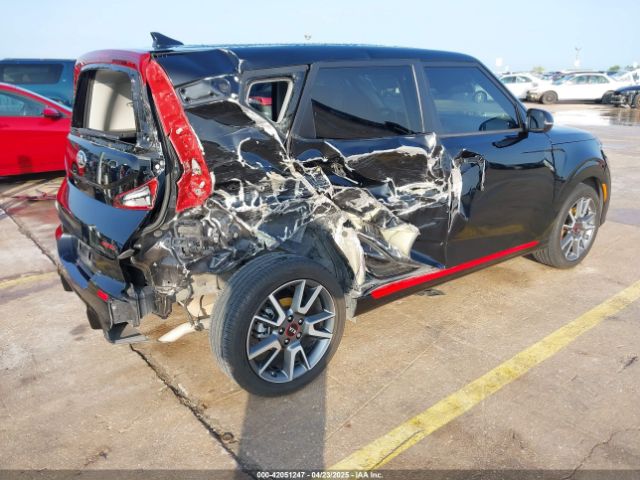 KNDJ63AU9L7033435 KIA Soul Gt-line
