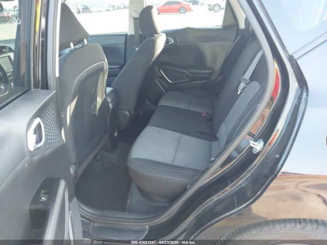 KNDJ63AU9L7033435 KIA Soul Gt-line