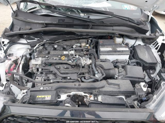 7MUBAABG2RV103930 Toyota Corolla Cross Le