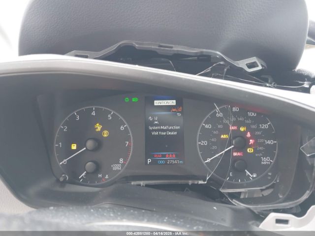 7MUBAABG2RV103930 Toyota Corolla Cross Le