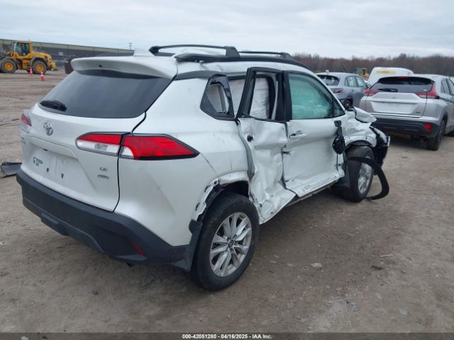 7MUBAABG2RV103930 Toyota Corolla Cross Le