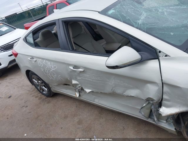 5NPD84LF9HH098882 Hyundai ELANTRA SE