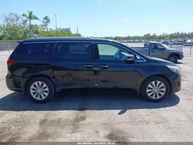 KNDMC5C15G6143818 KIA SEDONA EX