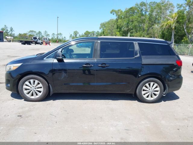 KNDMC5C15G6143818 KIA SEDONA EX