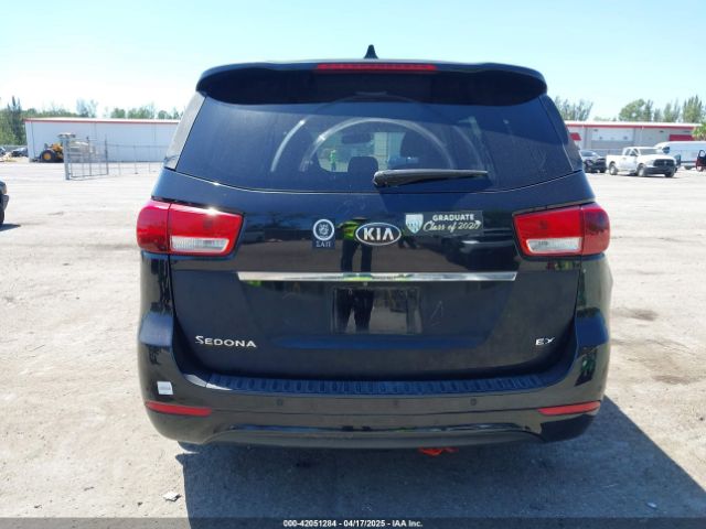 KNDMC5C15G6143818 KIA SEDONA EX