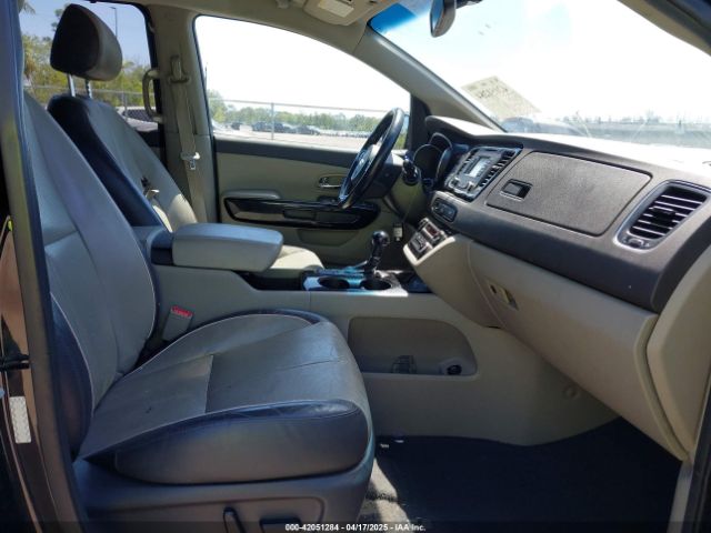 KNDMC5C15G6143818 KIA SEDONA EX