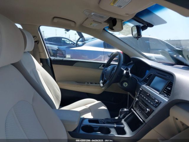 5NPE24AF0GH379413 Hyundai SONATA SE
