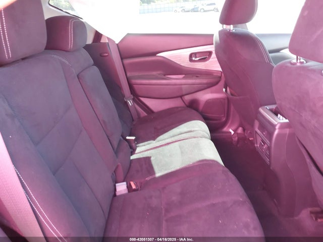 5N1AZ2MG8JN116611 Nissan MURANO SV