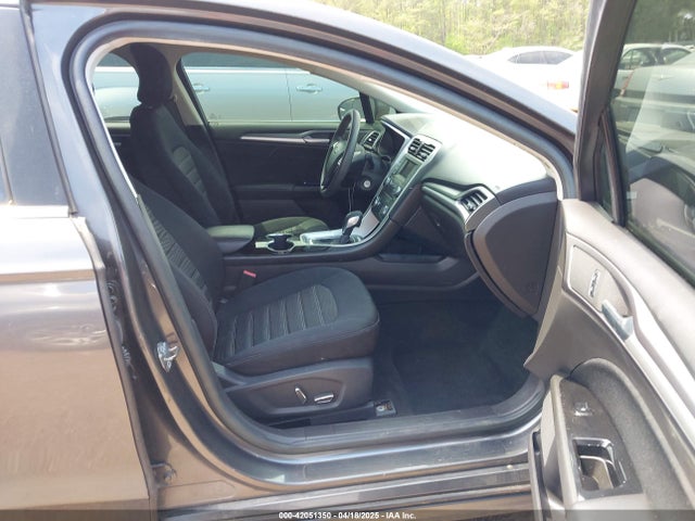 3FA6P0H7XGR319039 Ford FUSION SE