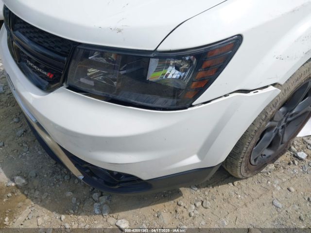 3C4PDCGG6JT305675 Dodge Journey Crossroad