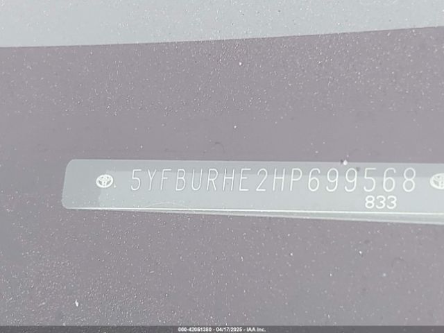 5YFBURHE2HP699568 Toyota COROLLA LE