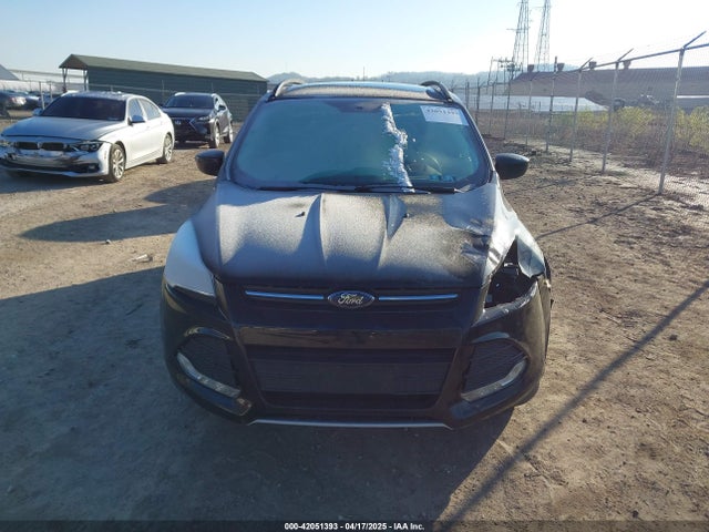 1FMCU9GX6GUB13846 Ford ESCAPE SE