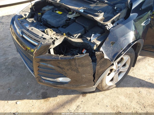 1FMCU9GX6GUB13846 Ford ESCAPE SE