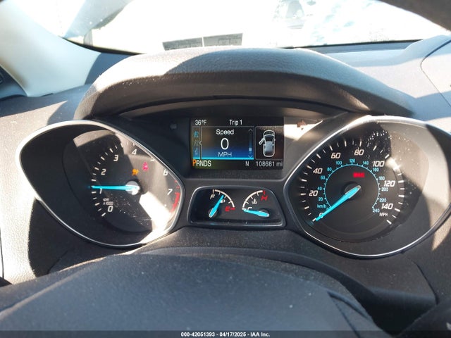 1FMCU9GX6GUB13846 Ford ESCAPE SE
