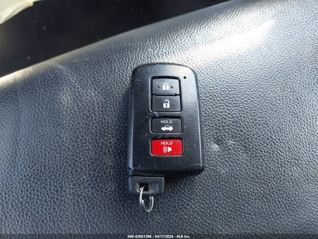 2T1BURHE5EC150085 Toyota Corolla Le Premium