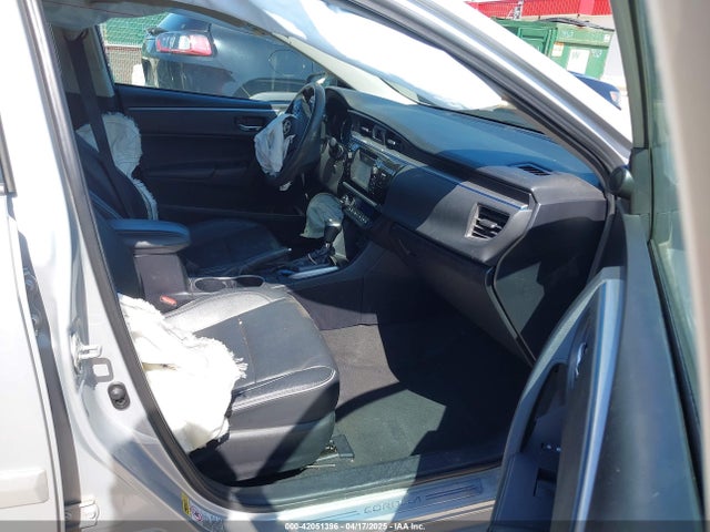 2T1BURHE5EC150085 Toyota Corolla Le Premium