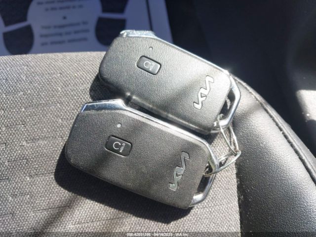 KNDEUCAAXP7394658 KIA SELTOS S