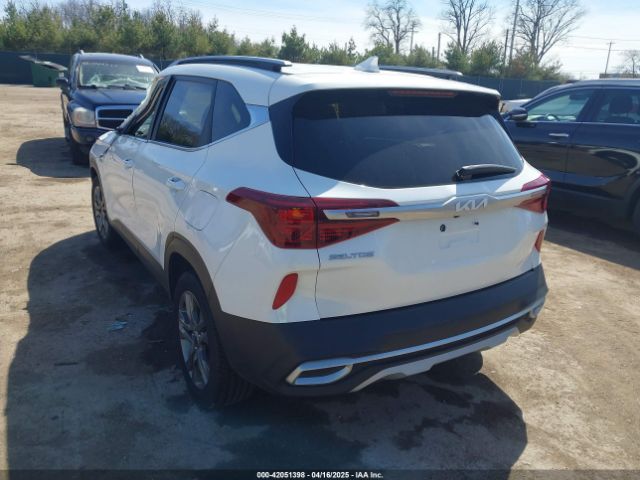 KNDEUCAAXP7394658 KIA SELTOS S