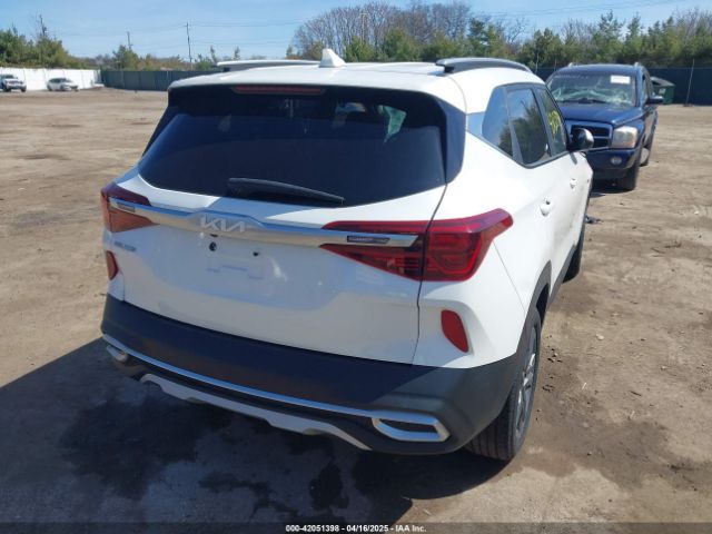 KNDEUCAAXP7394658 KIA SELTOS S