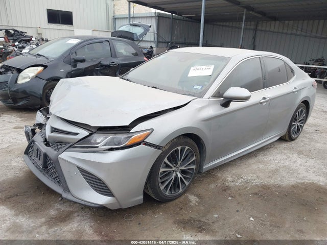 4T1B11HK1JU157270 Toyota CAMRY SE