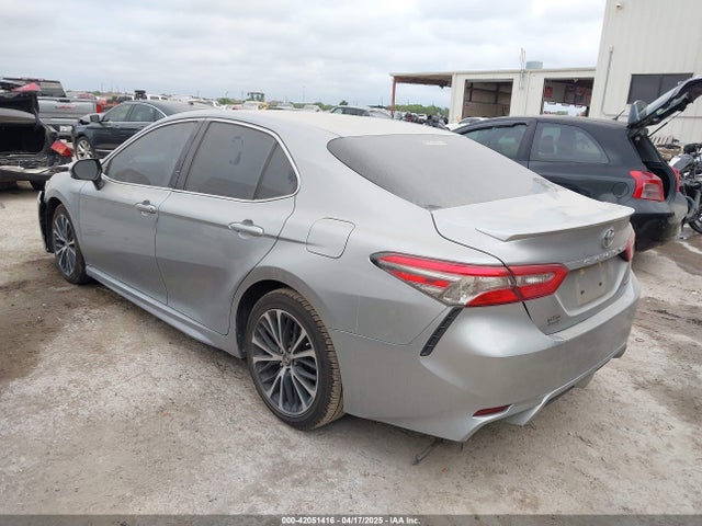4T1B11HK1JU157270 Toyota CAMRY SE