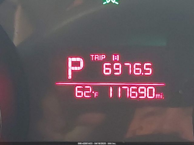 KNDMB5C17G6165290 KIA SEDONA LX