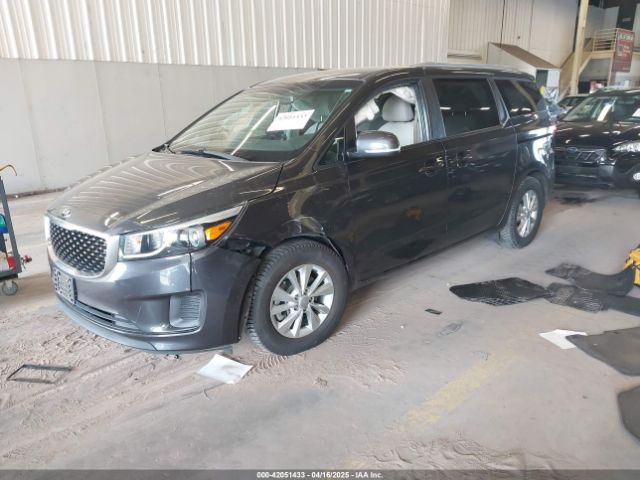 KNDMB5C17G6165290 KIA SEDONA LX