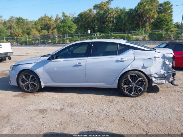 1N4BL4CV1RN333103 Nissan Altima Sr Fwd