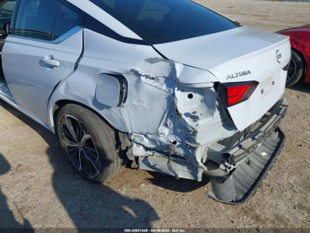 1N4BL4CV1RN333103 Nissan Altima Sr Fwd