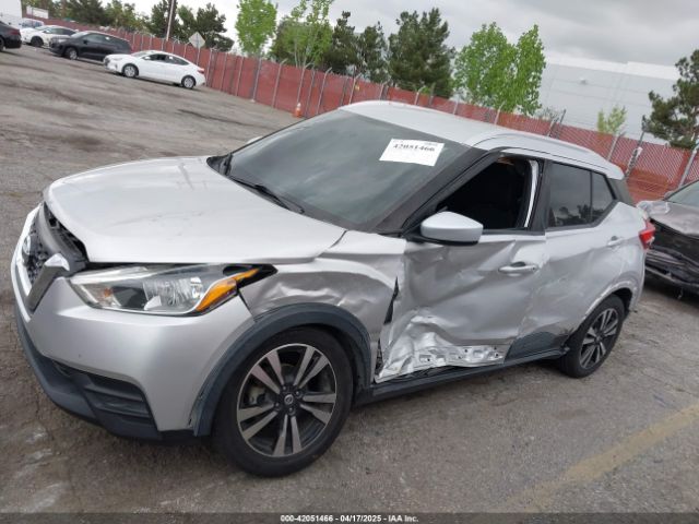 3N1CP5CU1KL535075 Nissan KICKS SV