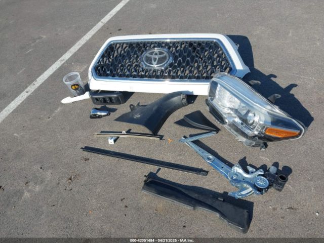 3TMCZ5AN1KM210911 Toyota Tacoma Trd Off Road