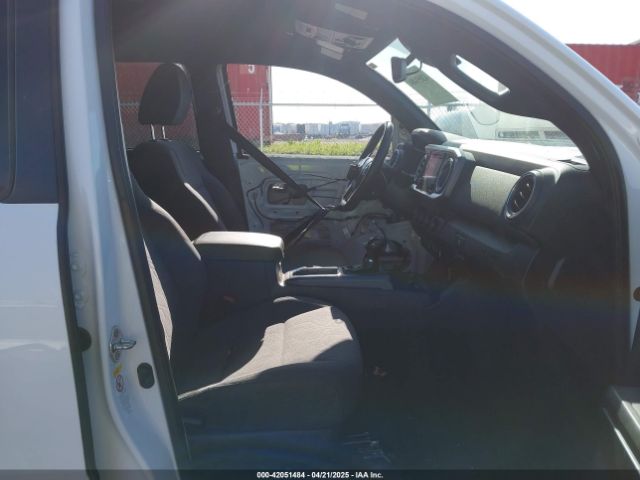 3TMCZ5AN1KM210911 Toyota Tacoma Trd Off Road