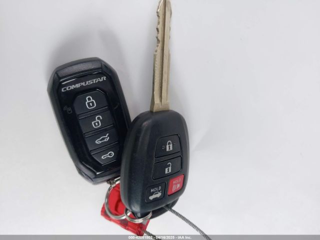 2T1BURHEXGC711559 Toyota COROLLA LE