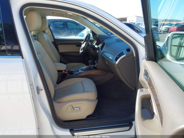 WA1L2AFPXHA092428 Audi Q5 2.0t Premium