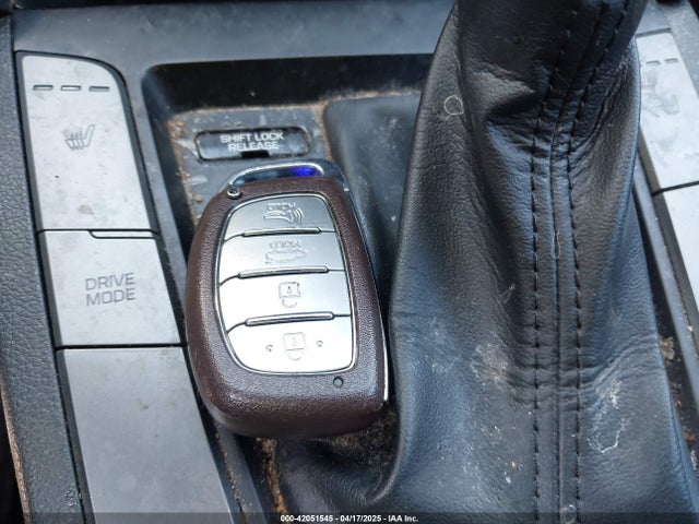 5NPD84LF8LH585046 Hyundai Elantra Value Edition