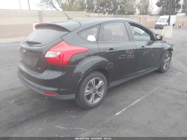 1FADP3K29EL374244 Ford FOCUS SE