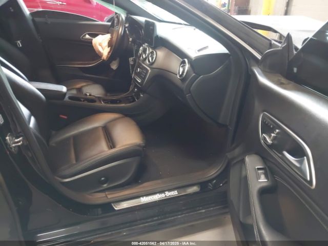 WDDSJ4GB2JN658708 Mercedes-Benz CLA 250 4MATIC