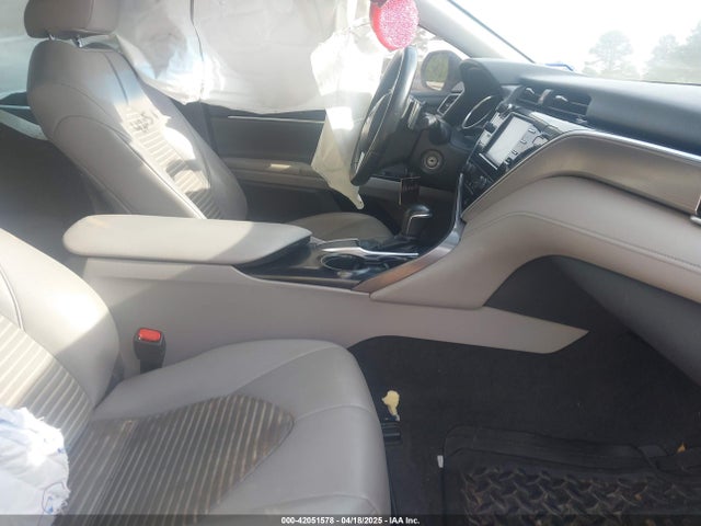 4T1B11HKXJU500545 Toyota CAMRY SE