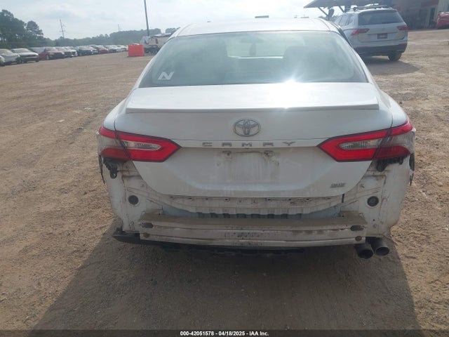 4T1B11HKXJU500545 Toyota CAMRY SE