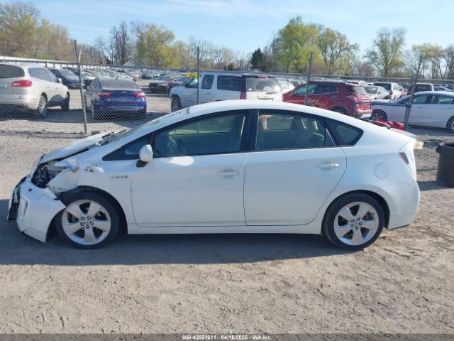 JTDKN3DUXE1748684 Toyota Prius Five