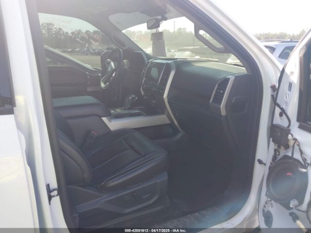 1FTEW1E50KFA65574 Ford F-150 Lariat