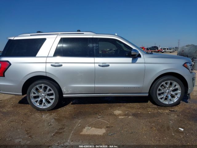 1FMJU1MTXJEA21795 Ford Expedition Platinum