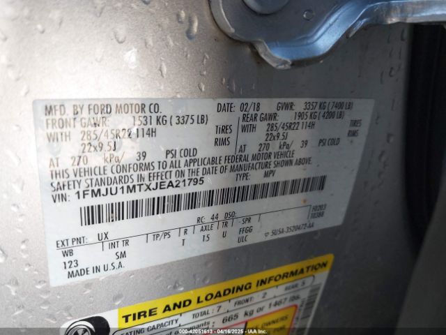 1FMJU1MTXJEA21795 Ford Expedition Platinum